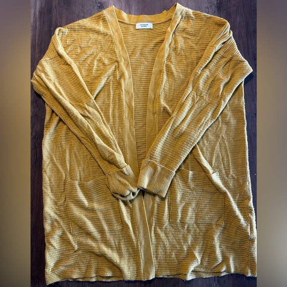 Vero Moda yellow cardigan - Picture 2 of 3